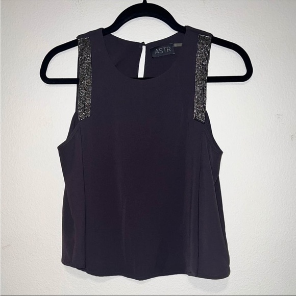 ASTR Tank with Gem Details - Picture 2 of 4